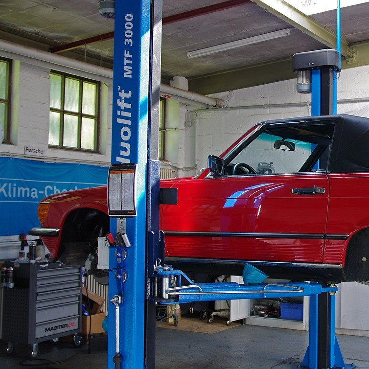 Reperaturen am Auto
